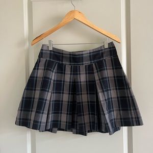 plaid skirt